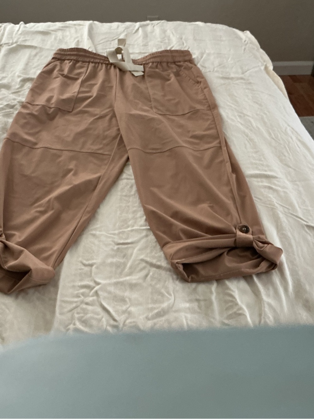 Lysse Tan Roll-Cuff Capris with Drawstring Waist
